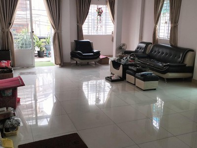 Chính chủ cần cho thuê nhà kinh doanh  lầu 1 mặt tiền trước nhà    - hoặc  nhà ở 3