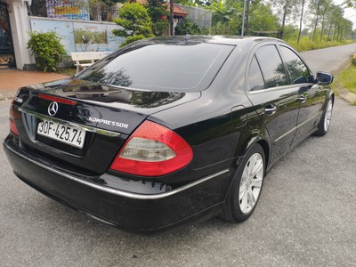 Chính chủ cần bán xe Mercedes E200 đời 2008 4