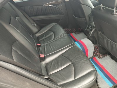 Chính chủ cần bán xe Mercedes E200 đời 2008 5
