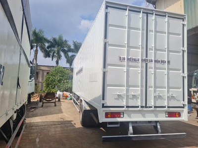 Bán xe tải Faw 6T8 thùng Pallet mở 6 cửa hông dài 9m7 4