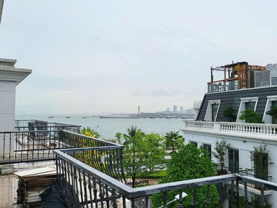 Cần bán gấp căn góc nhà phố liền kề Vinhomes Dragon Bay sát biển 130m2 1