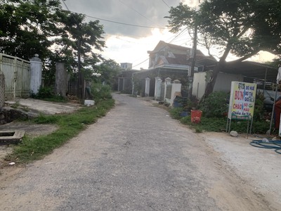 Bán đất phường Trương Quang Trọng thành phô Quảng Ngãi giá chưa tới 700 triệu 2