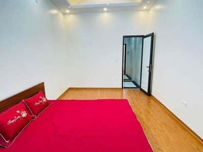 Nhà cực đẹp Khúc Thừa Dụ - Cầu Giấy/3 bước ra mặt phố, ngõ rộng thoáng/5Tầng/6PN/Nhỉnh 9tỷ 4