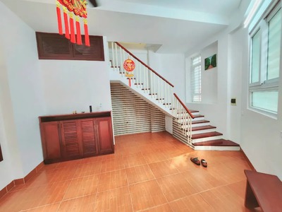 Siêu vip phố đội cấn dt33m, 5t giá nhỉnh 6 tỷ ngõ thông kinh doanh khu vực an ninh đỉnh 2