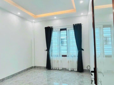 Bán nhà 3 tầng 3 ngủ ngõ phố An Ninh, ph Quang Trung, TP HD, 44.6m2, nhà đẹp, giá rẻ 3