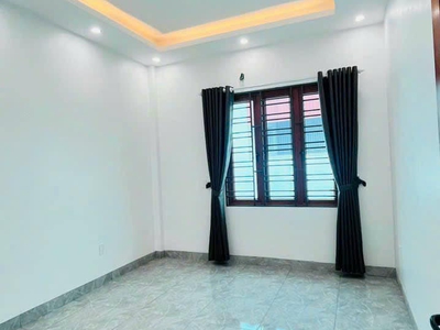 Bán nhà 3 tầng 3 ngủ ngõ phố An Ninh, ph Quang Trung, TP HD, 44.6m2, nhà đẹp, giá rẻ 8