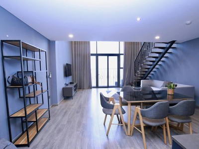 Cho Thuê căn hộ duplex 1 phòng ngủ 2 vệ sinh 76m2 Pent Studio 699 Lạc Long Quân - Tây Hồ - Hà Nội 2