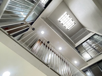 Mặt tiền Hòa Cường Nam - Hải Châu - đường 7m5, 100m2 4 tầng chỉ 8,x tỷ. 0