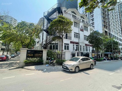 Cc bán gấp liền kề 98m2 5tầng hdi home 201 nguyễn tuân. mặt tiền 7.5m đông nam. dòng tiền 600tr/năm 1