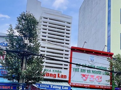 Cần cho thuê mặt tiền tại 243 hùng vương, p. trần phú, tp quảng ngãi. 2
