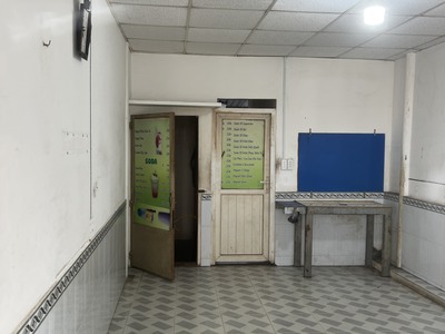 Cho thuê nguyên lầu 2, giá rẻ mặt tiền đường phạm thế hiển, phường 4, quận 8 0