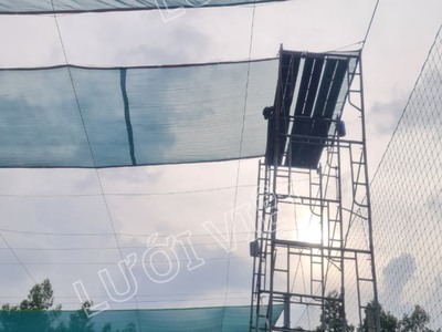 Thi công lưới che nắng 1