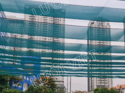Thi công lưới che nắng 2