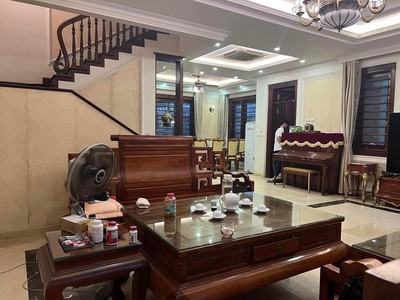 Bán BT Cạnh Royal City 170M2 Lô Góc Mặt Tiền 20M 58 Tỷ  Vỉa hè KD Ô TÔ Tránh Đỗ 4