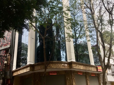 Chủ cần tiền bán gấp 93m2  3 mặt thoáng ngay kđt vân canh và đường trịnh văn bô 3