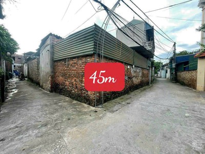 Đường trước đất ô tô tránh nhau  vị trí đất cách khu sầm uất như  bệnh viện đa khoa chương mỹ 1