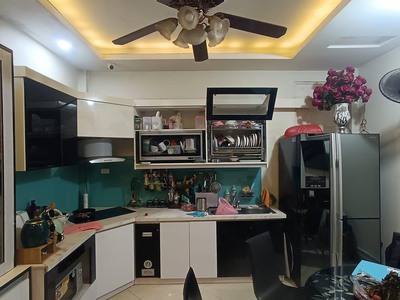 Nhà đẹp Ngã Tư Sở - Sát Phố - 2 Thoáng trước sau - 53M2 X 5 tầng - chỉ 9 tỷ 5