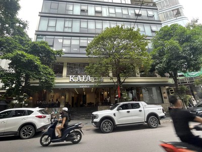 Cho thuê mặt bằng quán cafe tầng 1 2 tổng diện tích sử dụng 2 tầng 300m có thang riêng 0