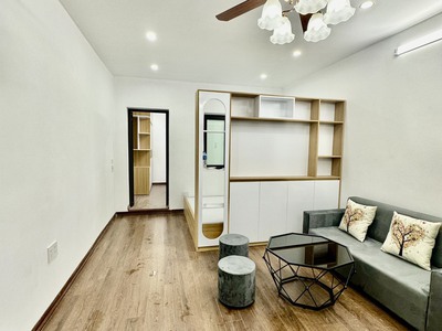 Alo alobán nhà tập thê tầng 3 nhỉnh 1 tỷ sổ đỏ chính chủ phố võ thị sáu 3