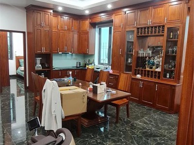 Bán biệt thự c4, đường hoàng văn thái- trần lãm- tp thái bình. diện tích 226m 1