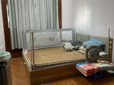 Bán nhà đất làng nghề vạn phúc. ba bước ra đường tố hữu. 50mx 4 tầng giá hơn 5ty. 3