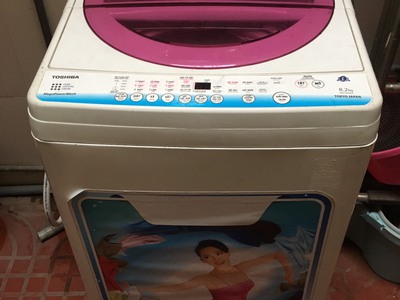Cần bán máy giặt lồng đứng toshiba 8,2kg  Thai Lan 0