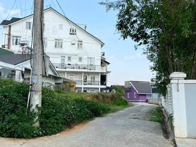 Đất biệt lập 2 mặt tiền tại ngô quyền phường 6 đà lạt 330m2 1