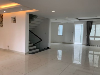 Cho thuê villa mặt tiền đường phường an phú an khánh q2 phù hợp làm văn phòng 0