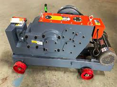 Máy cắt sắt thép GQ45 phi 6 - 32 1