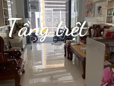Chính chủ cần bán nhà 3 tầng tại trung tâm quận tân phú 1