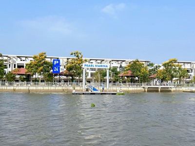 Cho thuê nhà nguyên căn hoàn TT Bến Lức - Căn góc 187m2, hướng đông nam, giá 11tr/tháng 9