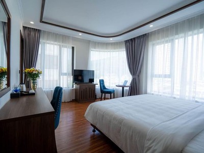 Bán Khách sạn 12 tầng 43p 221m2 View Vịnh Hạ Long, trung tâm du lịch cách Bãi tắm chỉ 300m 6