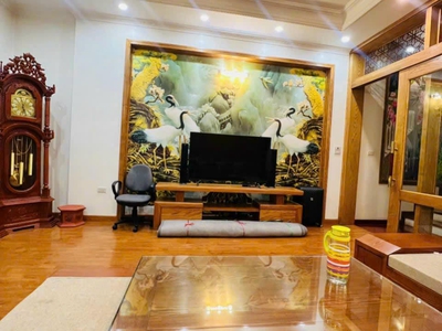 Bán nhà 4 tầng KĐT Vạn Phúc, ph Thanh Bình, TP HD, 70m2, mt 4.6m, 4 ngủ, 3vs, gara oto 2