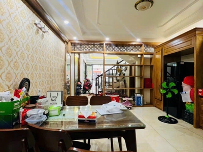 Bán nhà 4 tầng KĐT Vạn Phúc, ph Thanh Bình, TP HD, 70m2, mt 4.6m, 4 ngủ, 3vs, gara oto 4