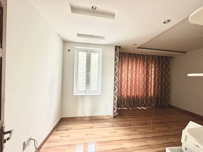 Bán nhà Mặt Đường Hoàng Minh Thảo, mặt tiền gần 6m 4