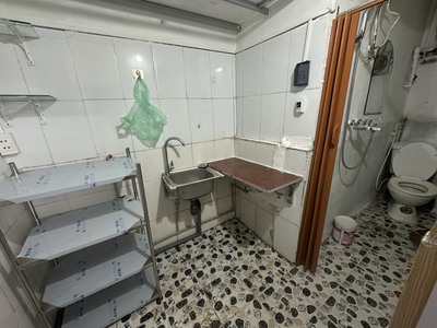 Căn hộ tập thể tầng 4 - B3 Giảng Võ 2