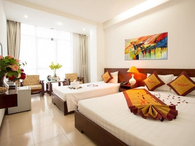 Cho thuê khách sạn đường Loseby. Đà Nẵng cách bãi tắm Phạm Văn Đồng 150m. 3