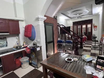 Chủ cần bán gấp 62 m 4 tầng chỉ 11 tỷ nhà vạn phúc   mặt ngõ ô tô thông - 2 ngõ trước sau - 2