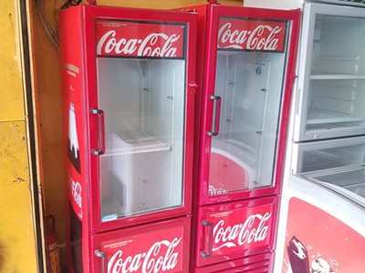 Tủ mát hiệu coca cola 2 cửa dung tích 350 lít nhập khẩu thái lan 0