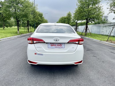 Bán xe Toyota Vios E 2021 màu trắng chạy hơn 5 vạn km, full lịch sử hãng 7