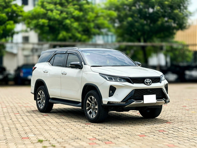 Toyota Fortuner Legender 2.4G 4x2 AT sx 2020 0