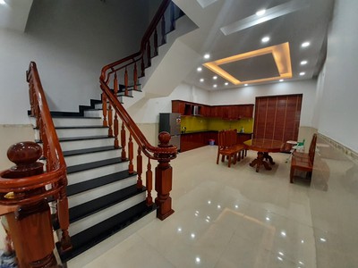 Cho thuê nhà nguyên căn tại khu đô thị Phước Long, Nha Trang/ House for rent in Nha Trang 3