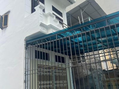 Bán nhà 2 tầng ngõ phố An Ninh, ph Quang Trung, TP HD, 65m2, 3 ngủ, 15m2 sân cổng, 2.45 tỷ 1
