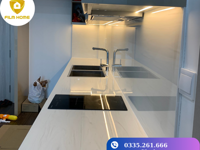 Dán phim bảo vệ nội thất nhà bếp 2