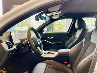 BMW 3 Series - Dẫn đầu xu hướng 3