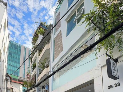Cho thuê tầng trệt tòa nhà HXH Nguyễn Bỉnh Khiêm, Q1, 50m2, 15 triệu 0