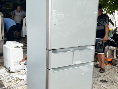 Tủ lạnh 5 CÁNH HITACHI R-S4700D date 2014 mặt gương xám xanh đẹp leng keng 7