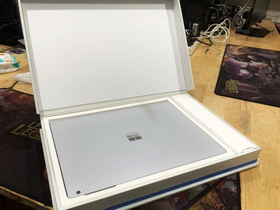 Surface Book 1 Core i7-6600U Ram 8GB SSD 256GB Màn 13.5 Inch 3k Fullbox 2 VGA Rời Máy Đẹp 1