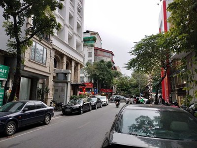 Chủ cần bán-nhà mặt phố Nguyễn Bỉnh Khêm-75M 33xTỶ-lô góc-vỉa hè-kinh doanh đỉnh 1