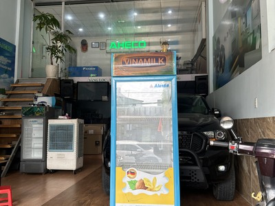 Thanh lý tủ mát 300lit 2tr950 và 350lit 3tr550 2